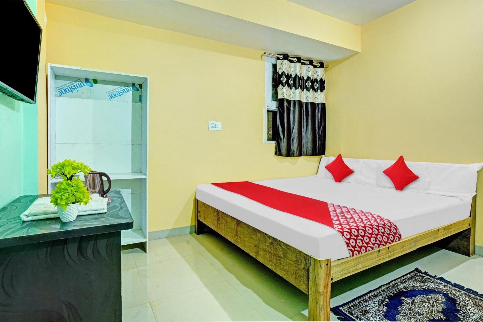 Flagship Hotel Sneh Inn Rms Colony Patna  Exterior photo