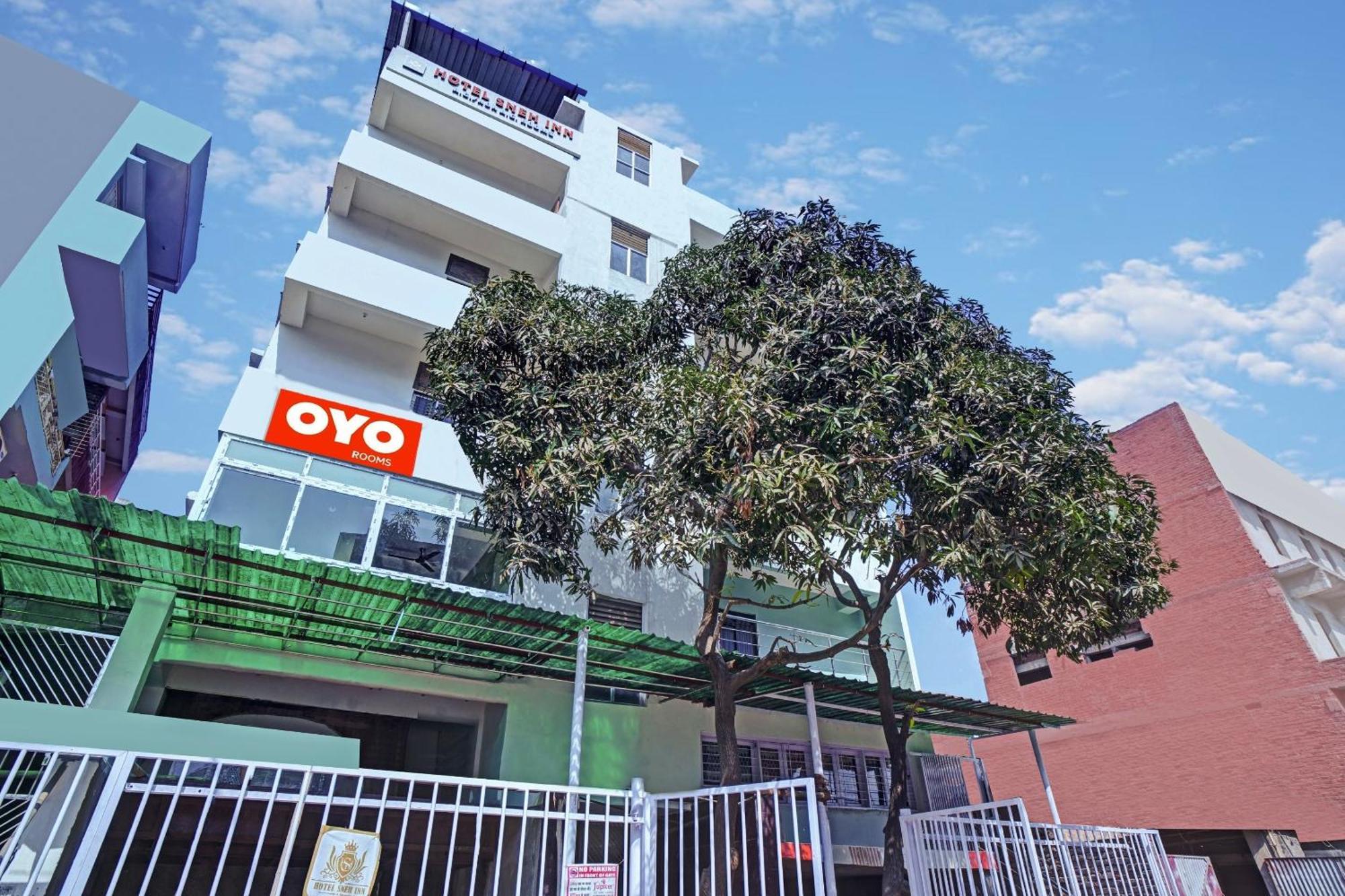 Flagship Hotel Sneh Inn Rms Colony Patna  Exterior photo